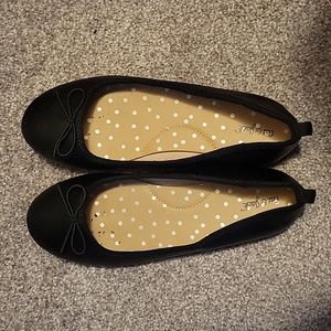 Black Cat & Jack Girls Slip on shoes size 2